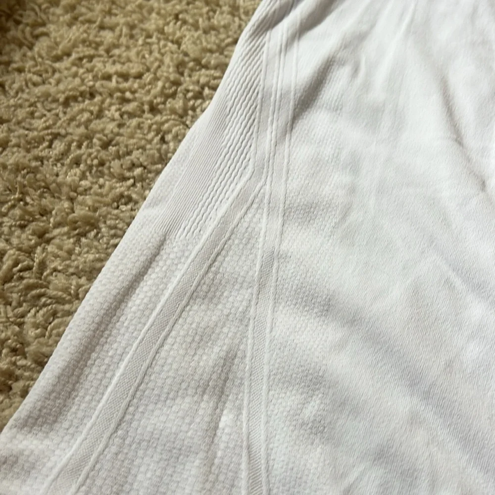 kids athleta tank size large